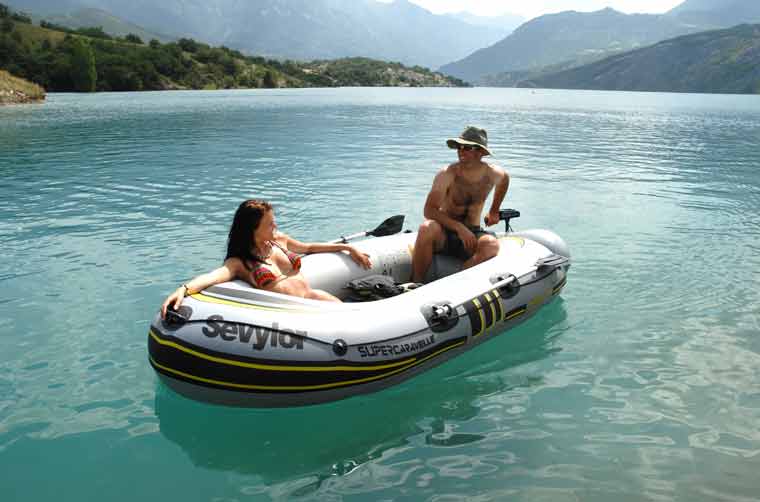 Sevylor SuperCaravelleXR86GTX-7 - ein Schlauchboot f&uuml;r jede Menge Spa&szlig;